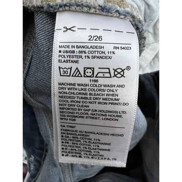 GAP Shorts Womens Size 2/26  Denim Blue Bermuda Mid Rise Stretch Casual - Picture 10 of 10